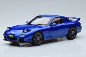 PLM22001-02  Mazda RX7 Spirit R Polar Master 1/18