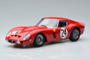08432C  Ferrari 250 GTO n24 Le Mans Kyosho 1/18