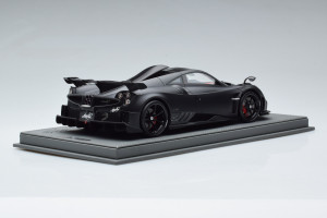 P18192MB  Pagani Imola Matt Black BBR 1/18 2