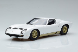 74544  Lamborghini Miura SV White AUTOart 1/18