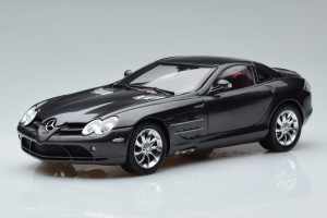 M-045F  Mercedes SLR McLaren Black CMC 1/18