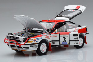 08961A  Toyota Celica GT-Four ST165 n3 B Waldegard Winner Rally Safari 1990 Kyosho 1/18 2