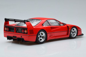 GT388  Ferrari F40 LM Rosso Corsa GT Spirit 1/18 2