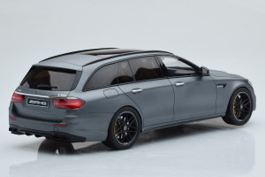 GT232;GT232  Mercedes E63s S213 AMG T-Model Gray GT Spirit 1/18 2