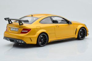 GT034  Mercedes C63 W204 AMG Black Series Gold GT Spirit 1/18 2