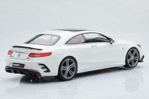 GT747  Mercedes Brabus 900 C222 Coupe Polar White GT Spirit 1/18 2