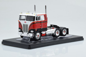 TR097  Peterbilt 352 Pacemaker Red White IXO 1/43