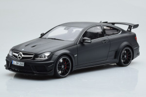 GT843  Mercedes C63 W204 AMG Black Series Matt Black GT Spirit 1/18