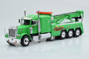 TTR031  Peterbilt 359 Wrecker Road Service Green IXO 1/43