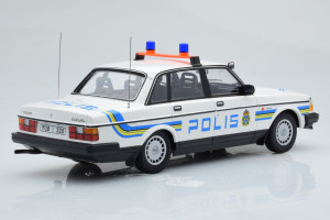 155171490  Volvo 240 GL Polis Sweden White Minichamps 1/18 2