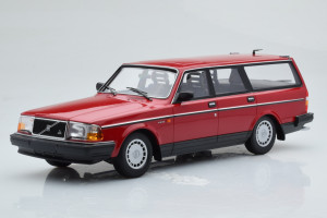 155171411  Volvo 240 GL Break Red Minichamps 1/18