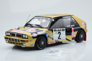 S1807805  Lancia Delta HF Integrale n2 ADAC Rally Deutschland 1989 Solido 1/18 2