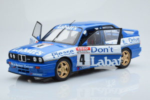 S1801512  BMW M3 E30 BTCC n4 T Harvey Team Labatts Solido 1/18 2