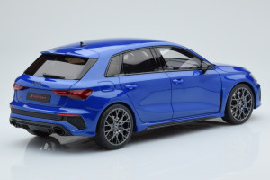 GT884  Audi RS3 Sportback Performance Edition Nagaro Blue GT Spirit 1/18 2