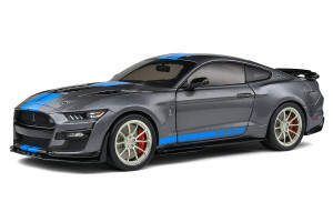 S1805908  Ford Shleby GT500 KR Silver With Blue Stripes Solido 1/18