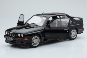 S1801501  BMW M3 E30 Sport Evolution Black Solido 1/18 2
