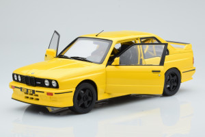 S1801513  BMW M3 E30 Street Fighter Yellow Solido 1/18 2