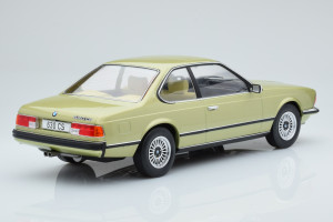 MCG18163  BMW 628 CSi E24 Light Green MCG 1/18 2