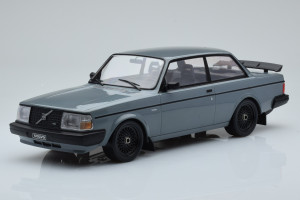 18CMC089  Volvo 240 Turbo Gray IXO 1/18
