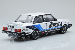 18RMC087  Volvo 240 Turbo Nordica n1 J Cecotto A Olafsson Brno ETCC 1986 IXO 1/18 2