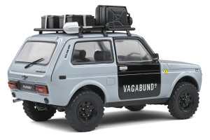 S1807302  Lada Niva Vagabund Grey Solido 1/18 2