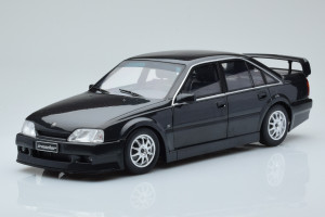 S1809701  Opel Omega Evolution 500 Black Solido 1/18