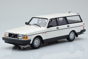 155171412  Volvo 240 GL Break White Minichamps 1/18