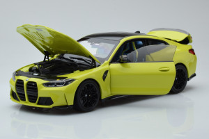 80435A51949  BMW M4 G82 Coupe Yellow Dealer Edition Minichamps 1/18 2