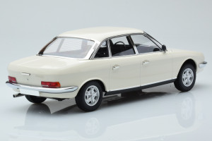 151015406  NSU Ro80 White Minichamps 1/18 2