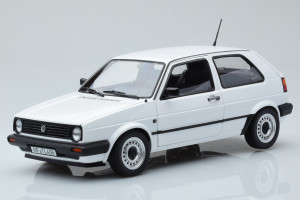 188561  VW Volkswagen Golf CL White Limited Edition Norev 1/18