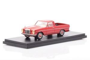 BOS43430  Mercedes 220D Binz Pickup Argentina Red BOS 1/43 2