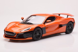 GT880  Rimac Nevera Orange GT Spirit 1/18