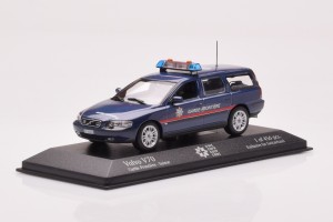 430171899  Volvo V70 Garde Frontiere Suisse Minichamps 1/43 2