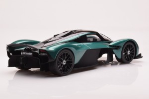 GT435  Aston Martin Valkyrie Racing Green GT Spirit 1/18 2