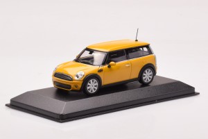 Mini Clubman Cooper S Yellow Minichamps 1/43 2