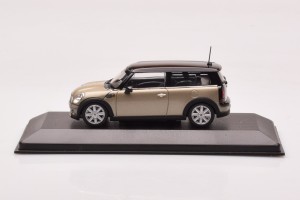 Mini Clubman Cooper S Bronze Black Roof Minichamps 1/43