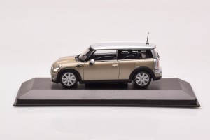 Mini Clubman Cooper S Bronze Silver Roof Minichamps 1/43