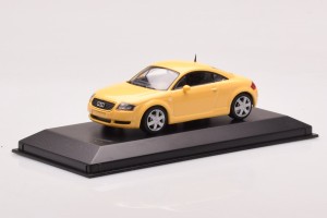 430017220  Audi TT Coupe Light Yellow Minichamps 1/43 2