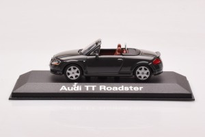 430017235  Audi TT Roadster Grey Minichamps 1/43