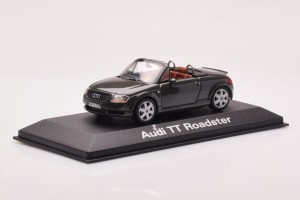 430017235  Audi TT Roadster Grey Minichamps 1/43 2