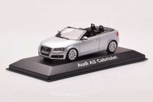 5010803323  Audi A3 Cabriolet Silver Minichamps 1/43 2