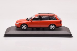 Audi A4 B5 Avant Jaipur Red Minichamps 1/43
