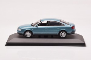 Audi A6 C5 Sedan Petrol Metalic Minichamps 1/43
