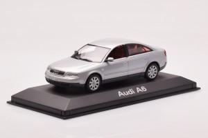 IND47001  Audi A6 C5 Sedan Silver Metallic Minichamps 1/43 2