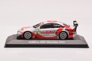 B66961982  Mercedes CLK DTM Vodafone n3 Schneider Minichamps 1/43