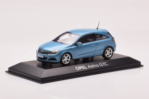 ASTRAGTC  Opel Astra GTC Blue Metallic Minichamps 1/43 2