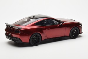 GT433  Ford Mustang GT Rapid Red GT Spirit 1/18 2