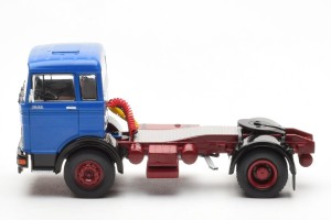 TR175  Mercedes LPS 1632 Blue IXO 1/43
