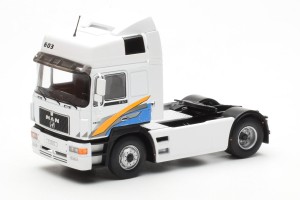 TR174  MAN F2000 White IXO 1/43 2