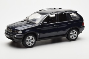 08521DB  BMW X5 4.4i E53 Dark Blue Kyosho 1/18